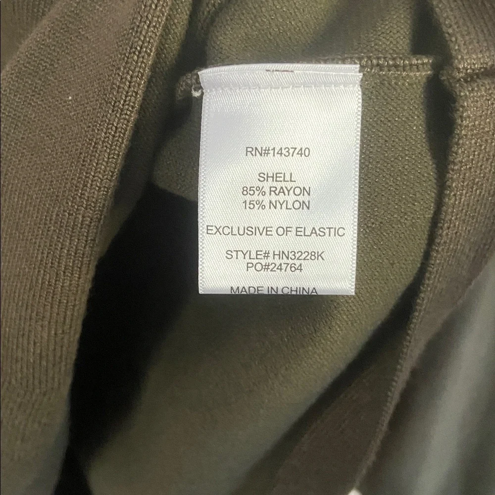 Tuckernuck HYACINTH HOUSE Olive Connie Knit Mini Skirt Large